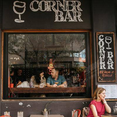 Corner Bar Rozelle场地环境基础图库